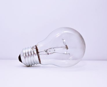 smart light bulb for homes