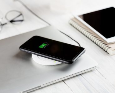 how does wireless charging work